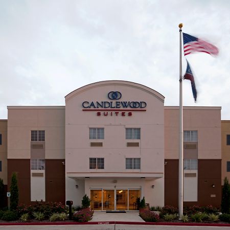 Candlewood Victoria By Ihg Exterior photo